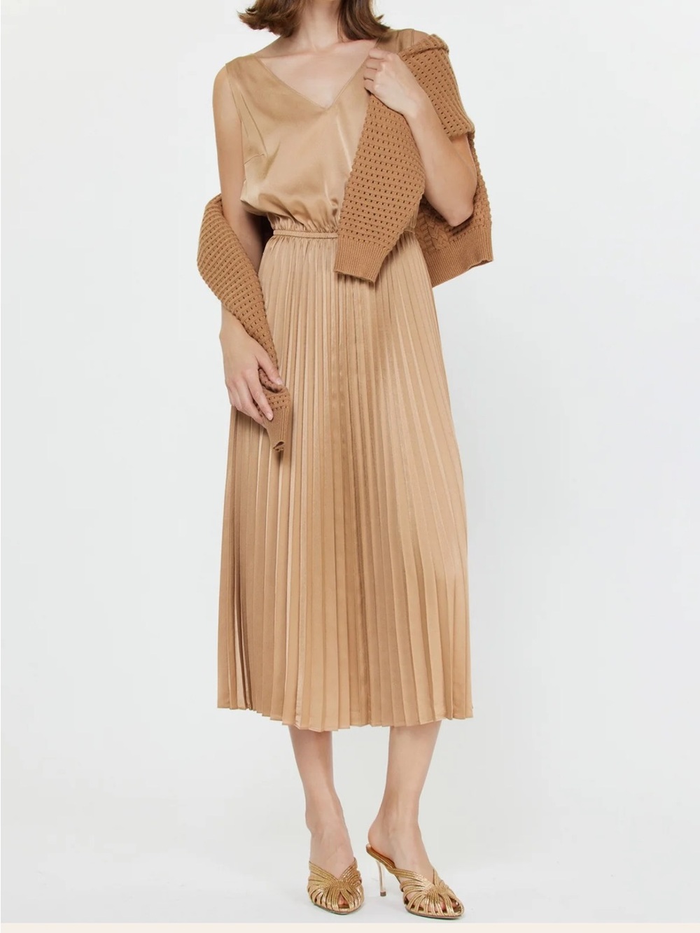 Current Air Pleated Satin Midi Dress Medium Tan Gold Elegant Romantic Old Money